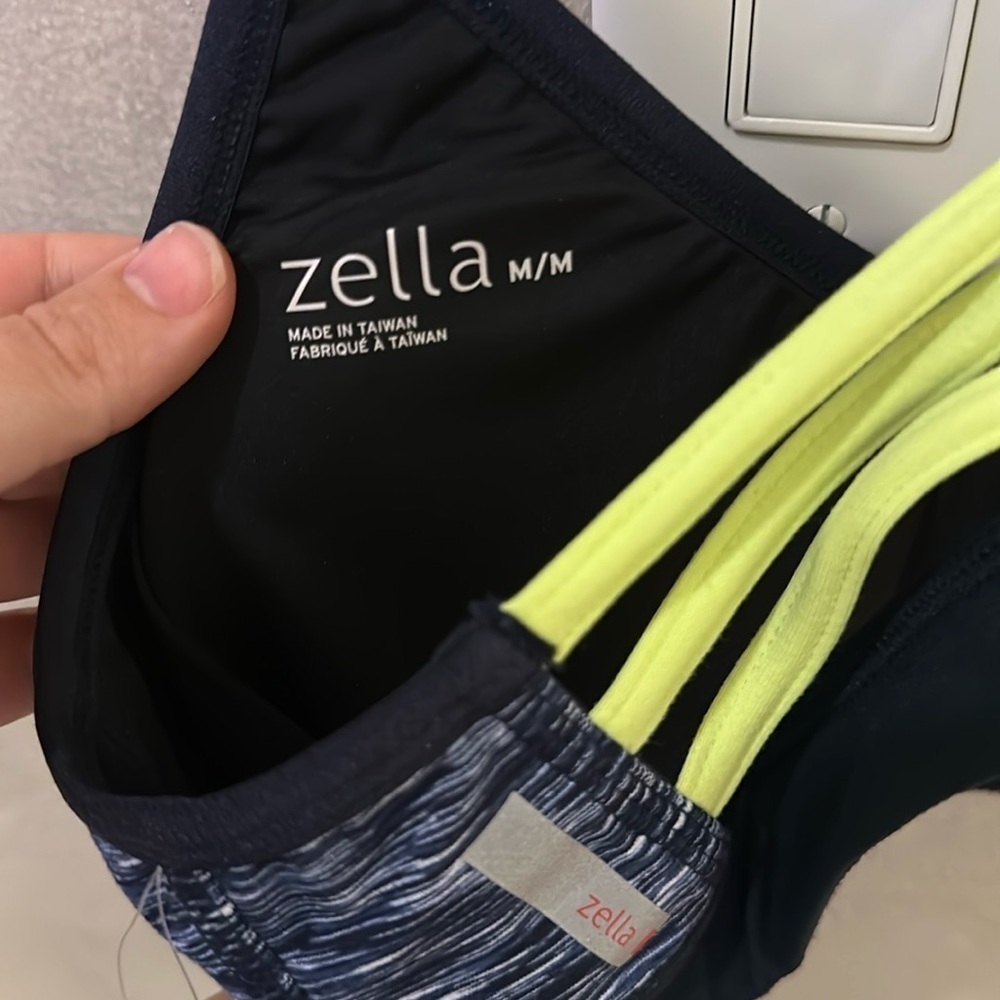 Zella sports bra sz medium, new with tags - Picture 2 of 5
